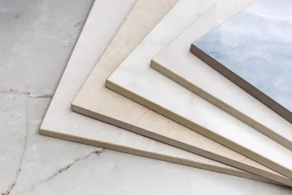 Tile body silica sand for ceramic production