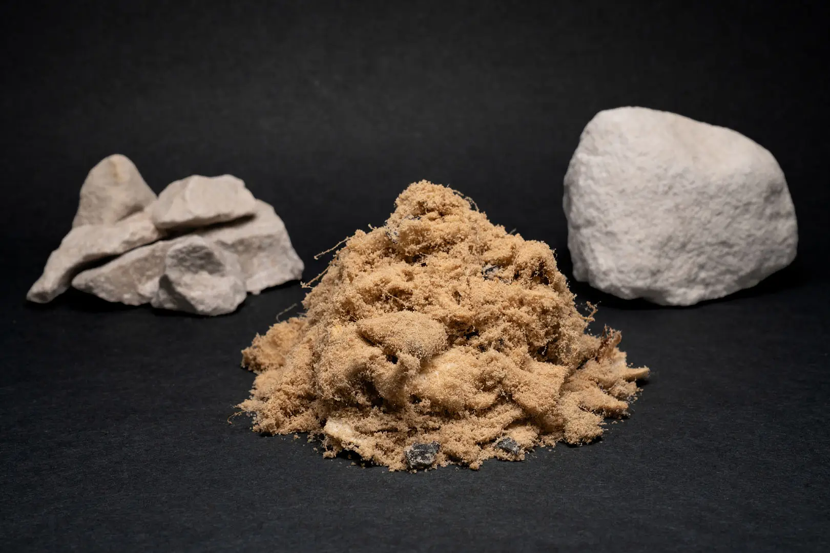 Travelbright — Short Mountain Silica